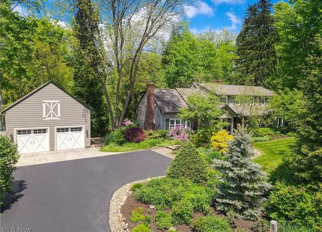 Property at 7700 Clarion Dr, Chagrin Falls, OH 44022, 4 beds, 4 baths