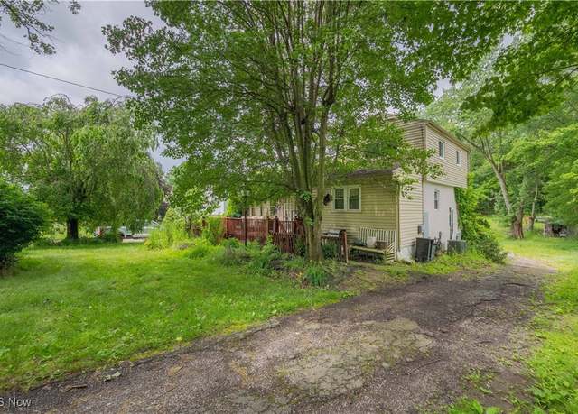 Property at 868 S Munroe Rd, Tallmadge, OH 44278, 2 beds, 1 bath