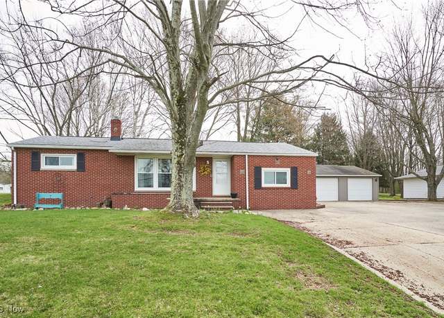 Property at 5595 S Arlington Rd, Clinton, OH 44216, 4 beds, 1.5 baths