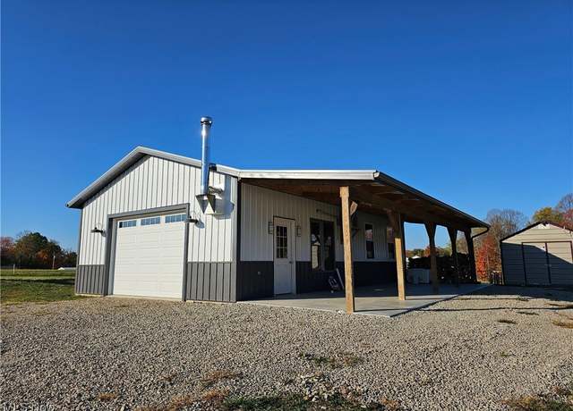 Property at 6080 W Sharps Ridge Rd NW, Mcconnelsville, OH 43756, 3 beds, 1 bath
