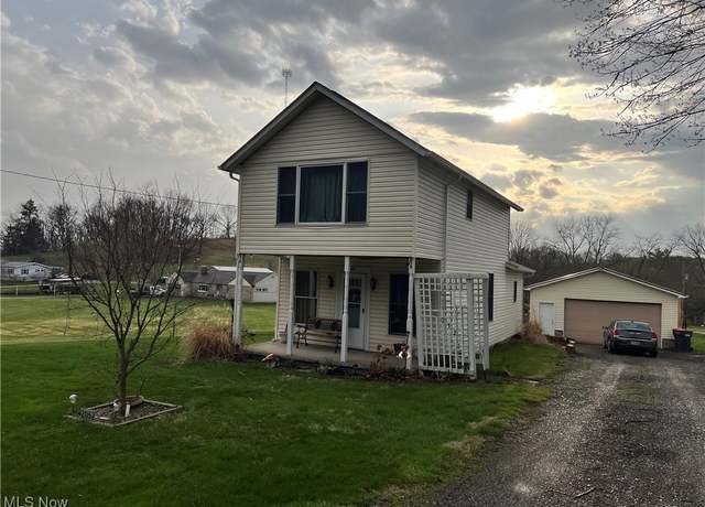 Property at 2052 Campground Rd, Wellsville, OH 43968, 1 bed, 1.5 baths