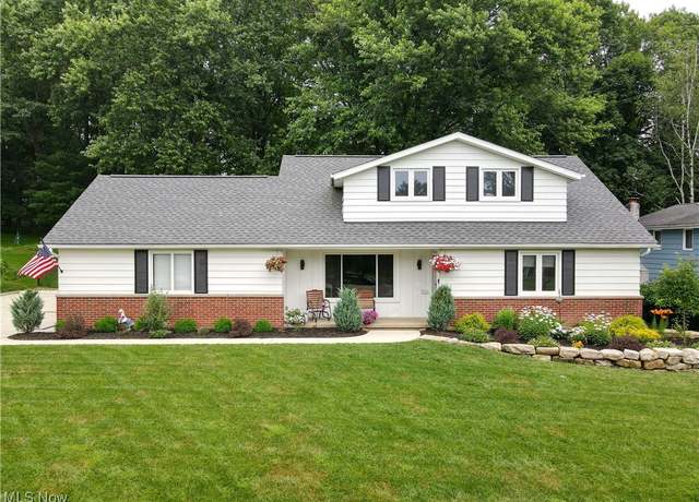 Property at 5645 Janet Blvd, Solon, OH 44139, 3 beds, 1.5 baths
