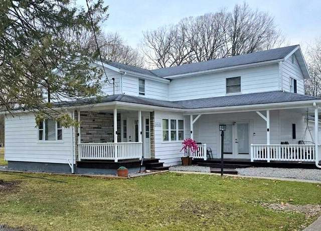 Property at 17846 Lundys Ln, Lake Milton, OH 44429, 4 beds, 3 baths