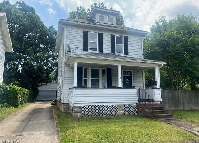 Property at 1035 Sawyer Ave, Akron, OH 44310, 3 beds, 1 bath