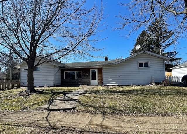 Property at 985 Winston St, Akron, OH 44314, 2 beds, 1.5 baths