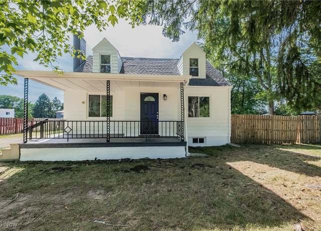 Property at 4207 Guilford Ave NW, Canton, OH 44709, 3 beds, 2 baths