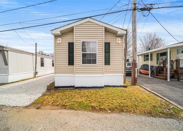Property at 9151 Mentor Ave Unit E19, Mentor, OH 44060, 2 beds, 1 bath