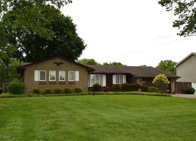 Property at 4481 Green Glen Dr, Canfield, OH 44511, 3 beds, 3 baths