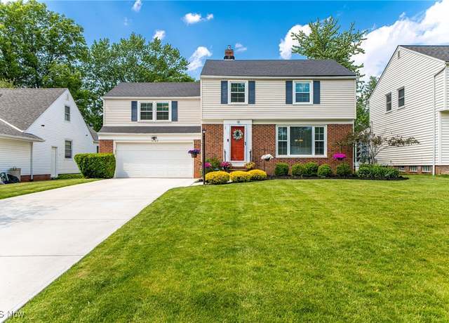 Property at 5165 E Farnhurst Rd, Lyndhurst, OH 44124, 4 beds, 1.5 baths