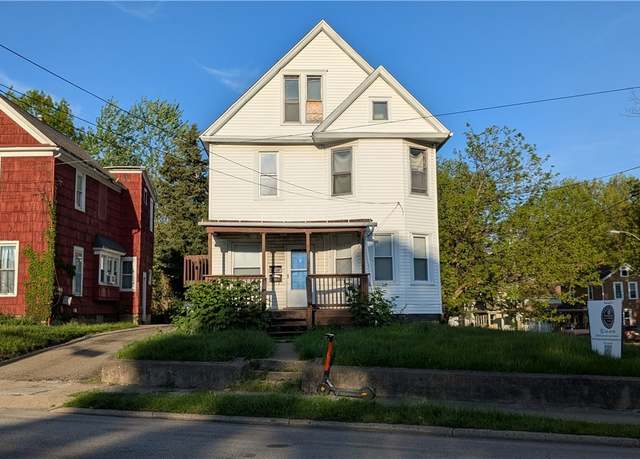 Property at 403 Spicer St, Akron, OH 44311, 4 beds, 2 baths