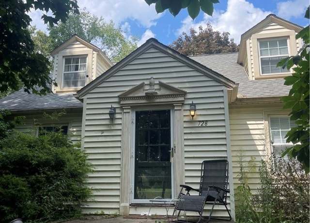 Property at 728 Portage Rd, Wooster, OH 44691, 3 beds, 2.5 baths