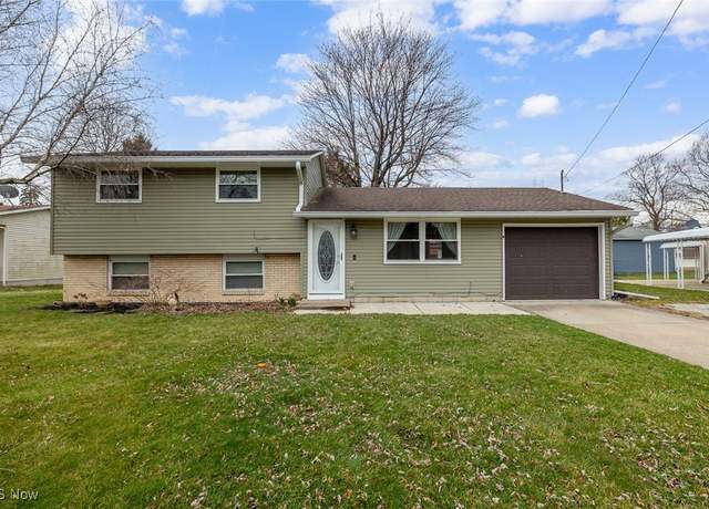Property at 560 Ferndale Ave, Vermilion, OH 44089, 4 beds, 2 baths