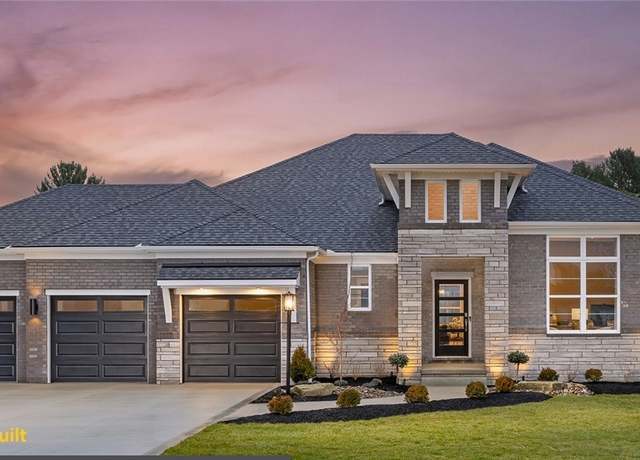 Property at 4394 Brookhaven Dr, North Royalton, OH 44133, 3 beds, 2.5 baths