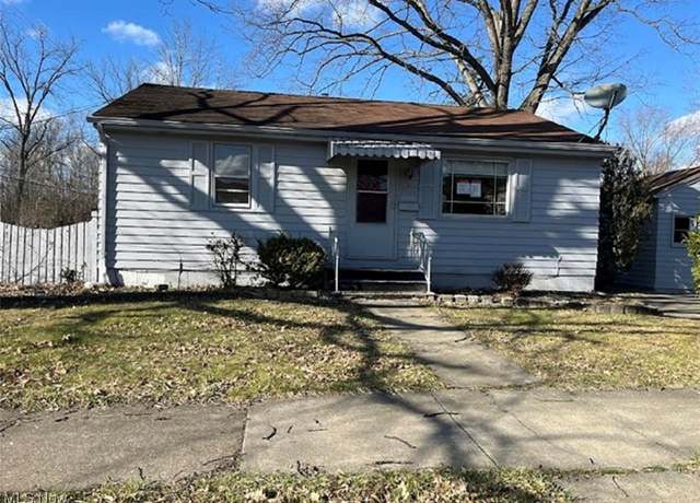 Property at 432 Smith St, Niles, OH 44446, 2 beds, 1 bath