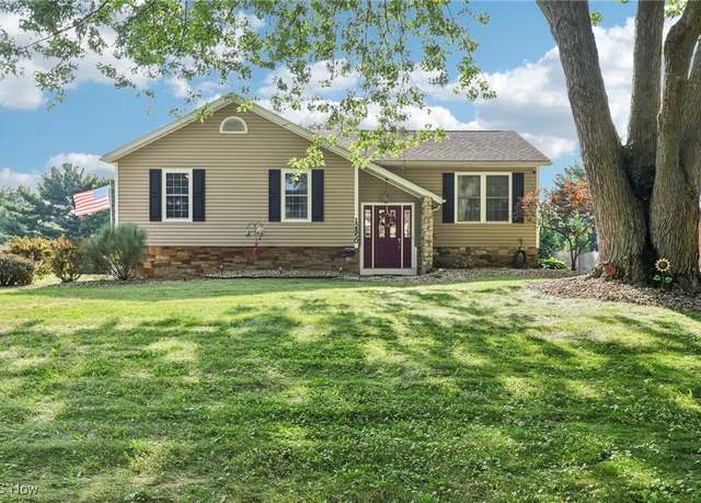 Property at 12850 Mark Path, Doylestown, OH 44230, 3 beds, 2 baths