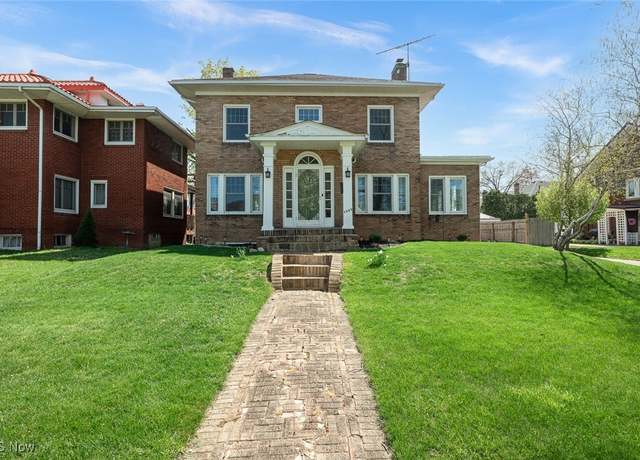 Property at 1507 S Lakeview Blvd, Lorain, OH 44052, 3 beds, 1 bath