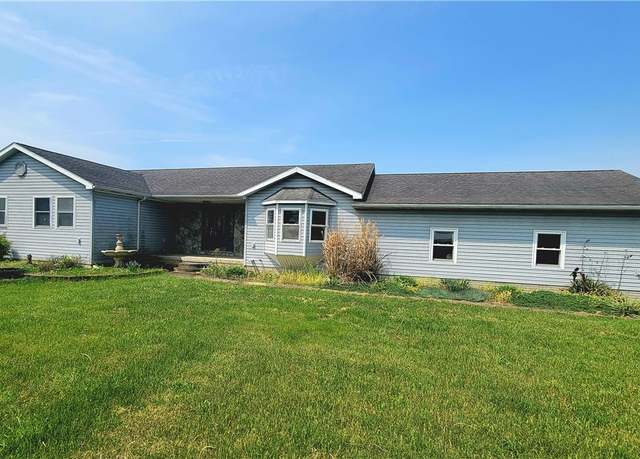Property at 1441 Masonic Park Rd, Marietta, OH 45750, 3 beds, 2 baths