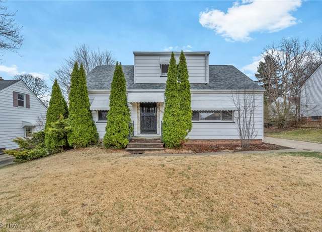 Property at 5223 Strawberry Ln, Willoughby, OH 44094, 3 beds, 1.5 baths