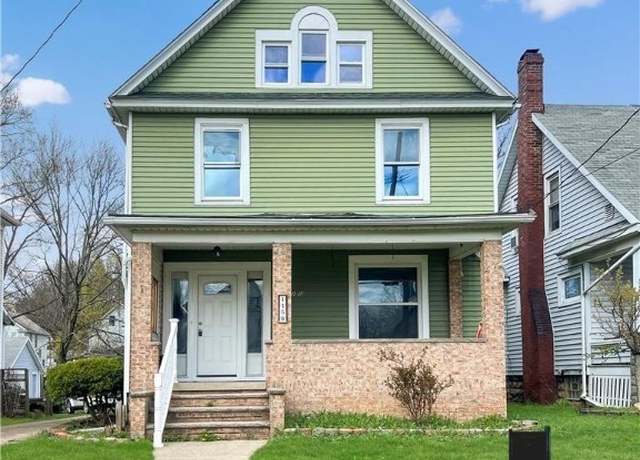 Property at 1158 Cleveland St, Salem, OH 44460, 3 beds, 1 bath