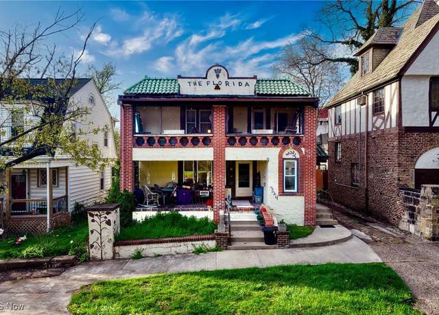 Property at 324 Chestnut Ave NE, Massillon, OH 44646, 4 beds, 2 baths