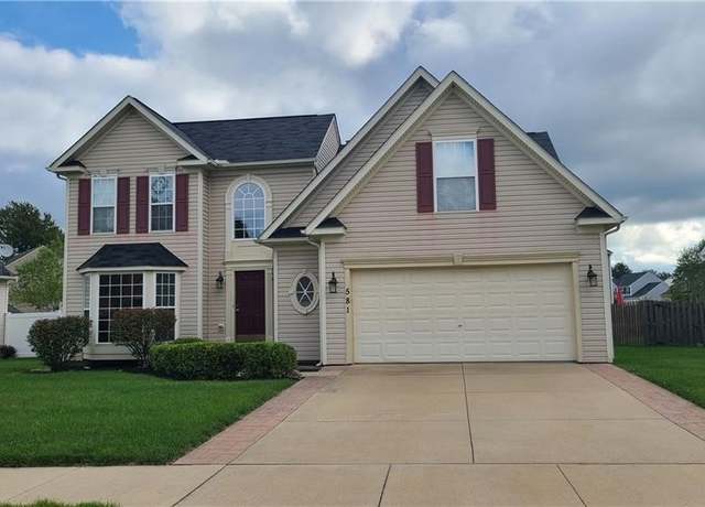 Property at 581 Colonial Dr, Painesville, OH 44077, 4 beds, 2.5 baths