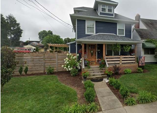Property at 1226 16th St, Parkersburg, WV 26101, 3 beds, 2.5 baths