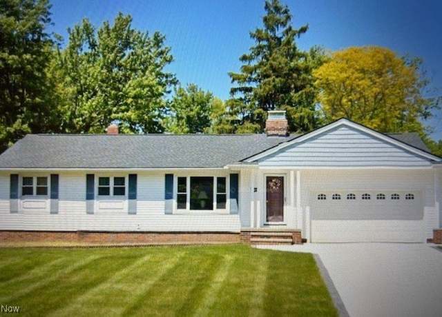 Property at 4245 Diana Dr, Broadview Heights, OH 44147, 3 beds, 1.5 baths