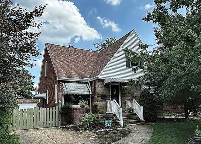 Property at 6289 Manchester Rd, Parma, OH 44129, 3 beds, 1 bath