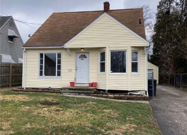 Property at 843 Silvercrest Ave, Akron, OH 44314, 3 beds, 1 bath