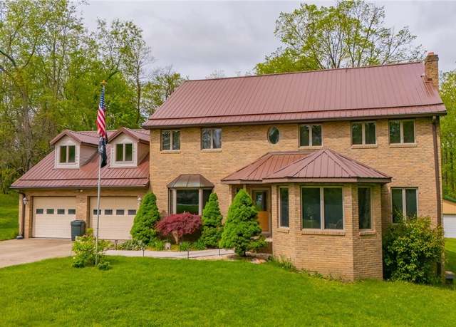 Property at 48837 Hillcrest Dr, St. Clairsville, OH 43950, 4 beds, 2.5 baths