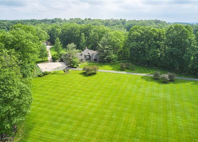 Property at 3379 Old Weymouth Rd, Medina, OH 44256, 4 beds, 4.5 baths