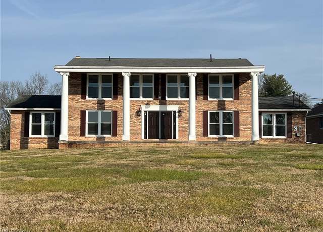 Property at 1 South Hts, Parkersburg, WV 26101, 5 beds, 4.5 baths