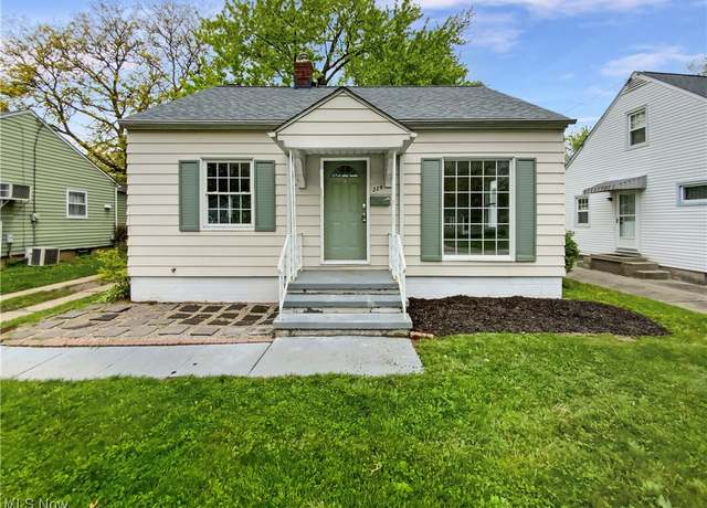 Property at 229 Adams Ave, Cuyahoga Falls, OH 44221, 3 beds, 1 bath