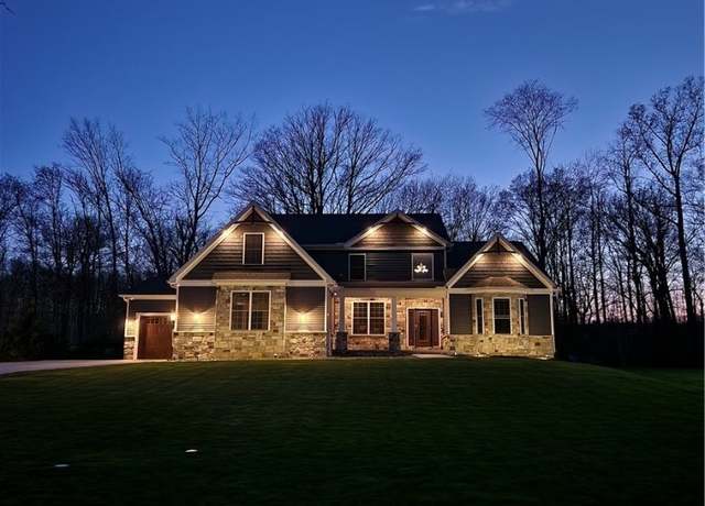 Property at 4534 Glen Eagle Dr, Brecksville, OH 44141, 4 beds, 4.5 baths