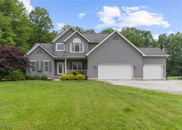Property at 3202 S Lipkey Rd, North Jackson, OH 44451, 5 beds, 3.5 baths