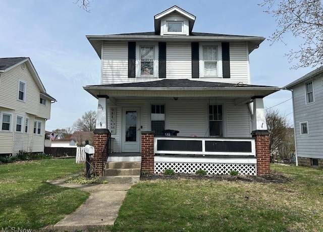 Property at 811 E Mulberry St, Lancaster, OH 43130, 3 beds, 1.5 baths