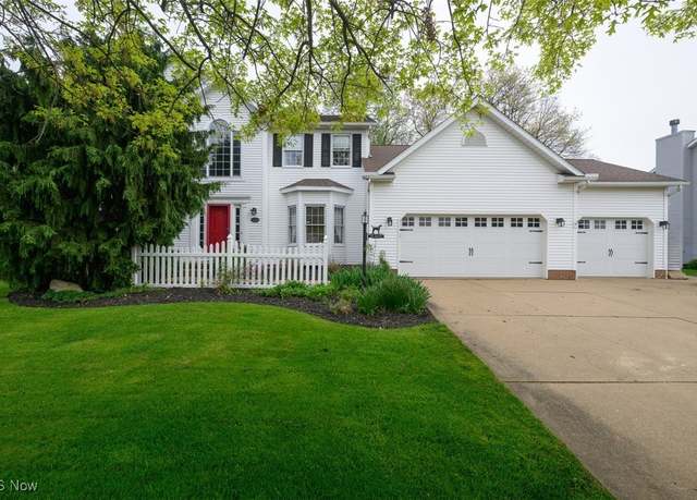 Property at 3415 Ramsgate St NW, North Canton, OH 44720, 5 beds, 3 baths