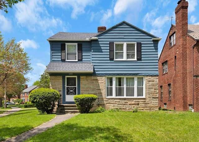 Property at 2374 Traymore Rd, University Heights, OH 44118, 3 beds, 1.5 baths