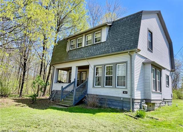 Property at 363 Maple Dr, Poland, OH 44514, 3 beds, 1 bath