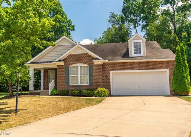 Property at 6464 Harness Cir NE, Canton, OH 44721, 2 beds, 2 baths