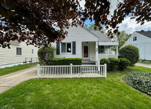 Property at 5111 Lucydale Ave, North Olmsted, OH 44070, 3 beds, 1 bath