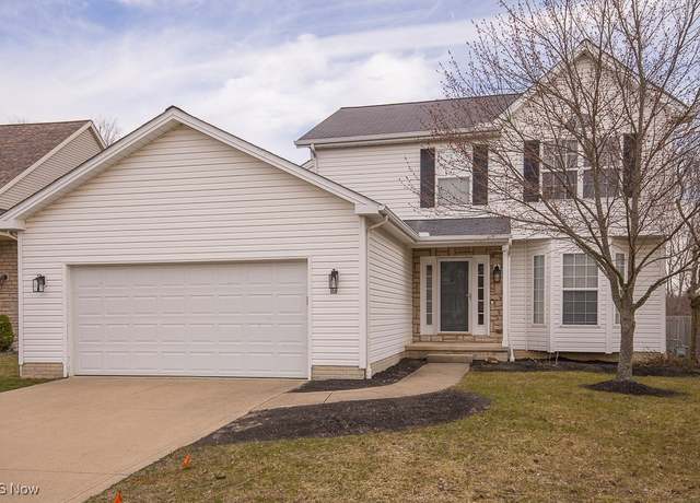 Property at 959 Chadwick Ln, Medina, OH 44256, 3 beds, 2.5 baths