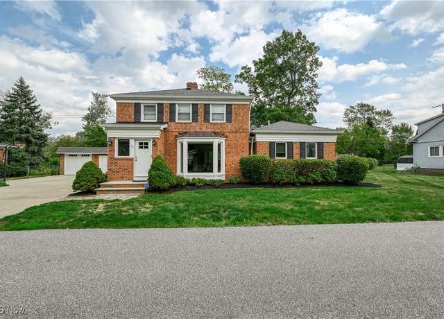 Property at 71 Luikart Dr, Euclid, OH 44123, 3 beds, 3 baths