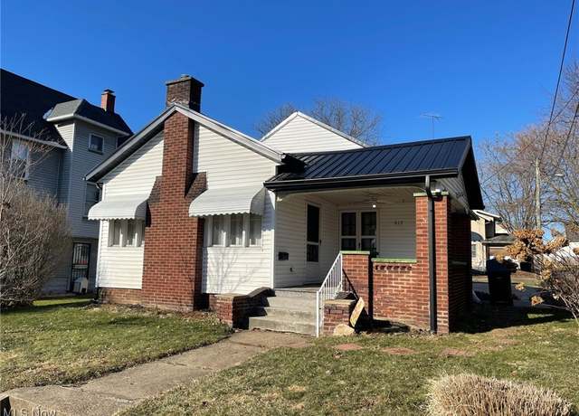 Property at 917 Arlington Ave SW, Canton, OH 44706, 2 beds, 1 bath