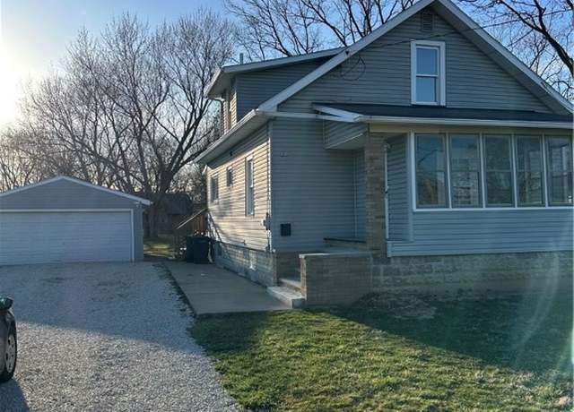 Property at 60 Taylor Rd, Barberton, OH 44203, 3 beds, 2 baths