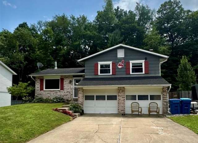 Property at 413 Stonewood St, Canal Fulton, OH 44614, 3 beds, 1.5 baths