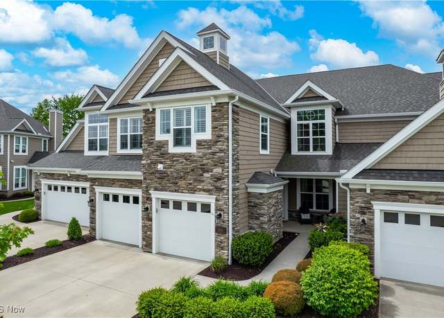 Property at 32725 Signature Pkwy, Avon Lake, OH 44012, 3 beds, 2.5 baths