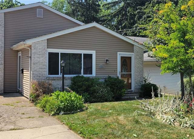 Property at 156 Norman Ave, Avon Lake, OH 44012, 3 beds, 1.5 baths