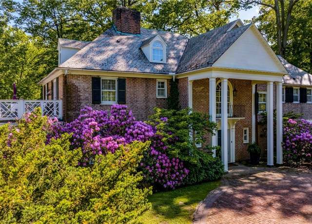 Property at 18201 N Park Blvd, Shaker Heights, OH 44118, 5 beds, 6 baths
