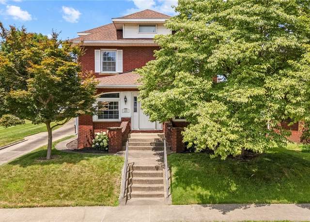 Property at 129 5th St NE, North Canton, OH 44720, 4 beds, 2.5 baths